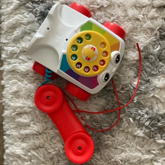 Fisher-Price Chatter phone Pull Toy Phone with Rotary Dial 📞 - Picture 2 of 4